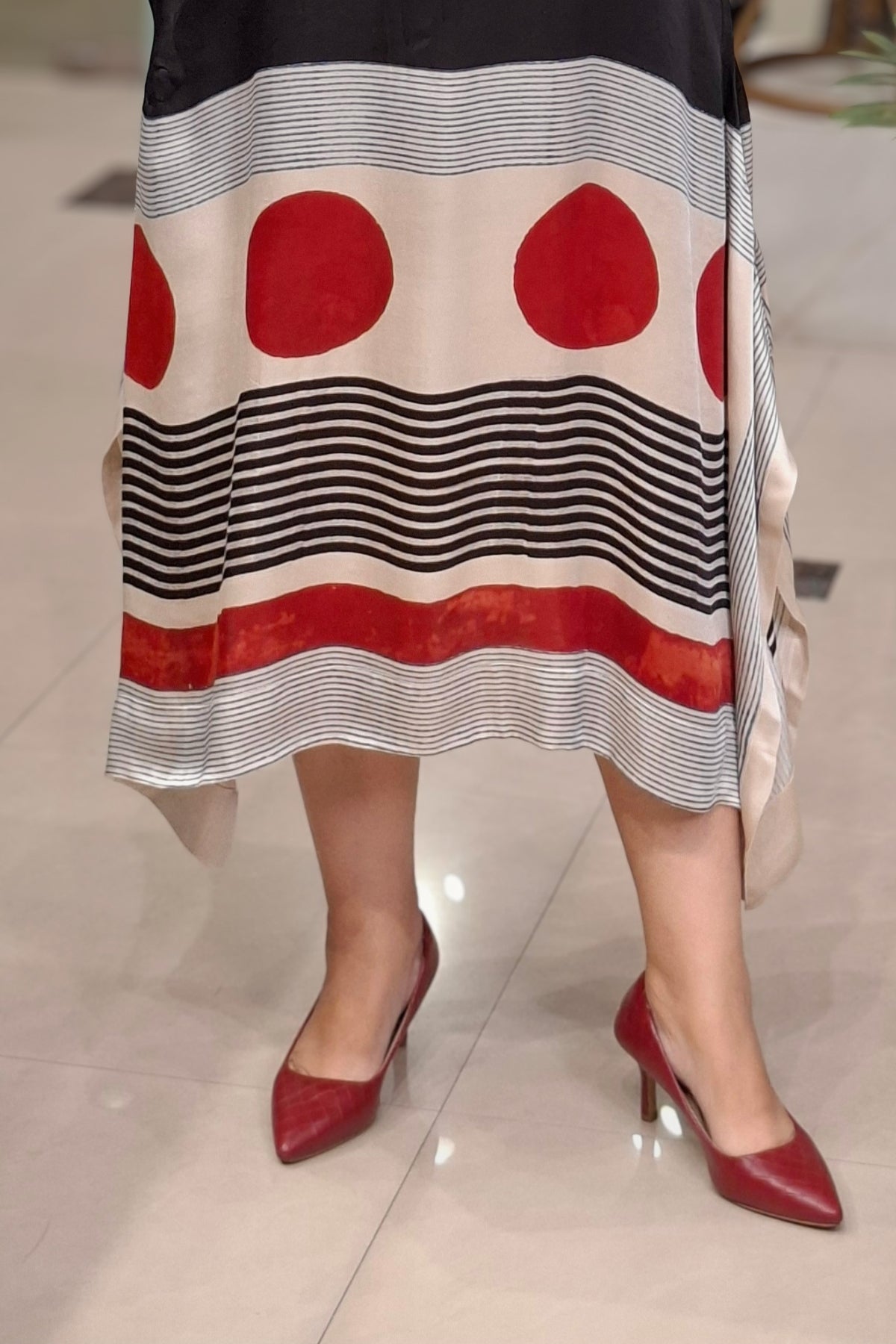 Black - Oorja Kaftan-Dress