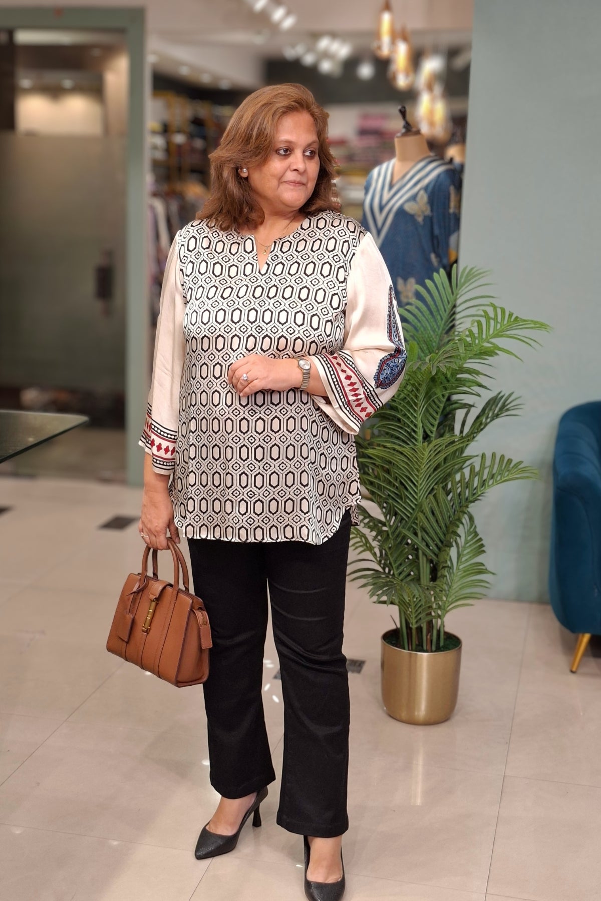 Ivory Hexagon - Myra Top