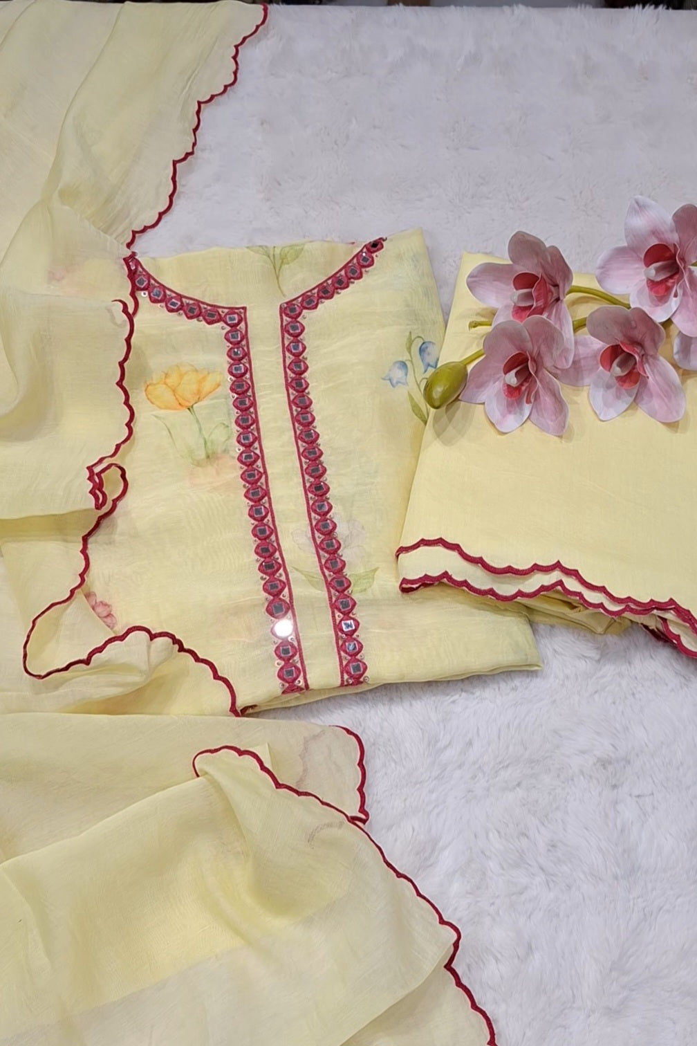 Pastel Yellow -Gul Suit Set Fabric