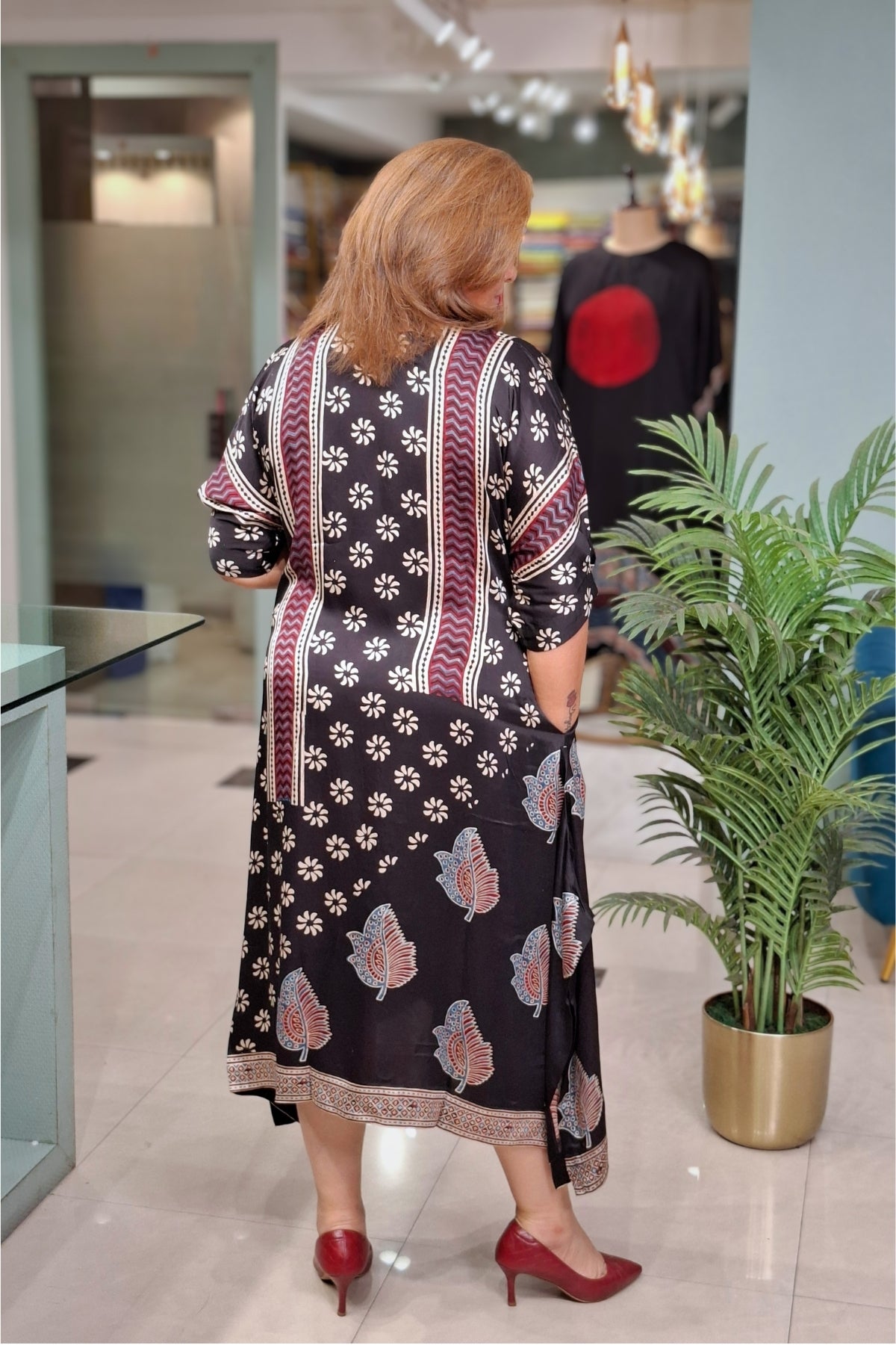 Black Floral - Oorja Kaftan-Dress
