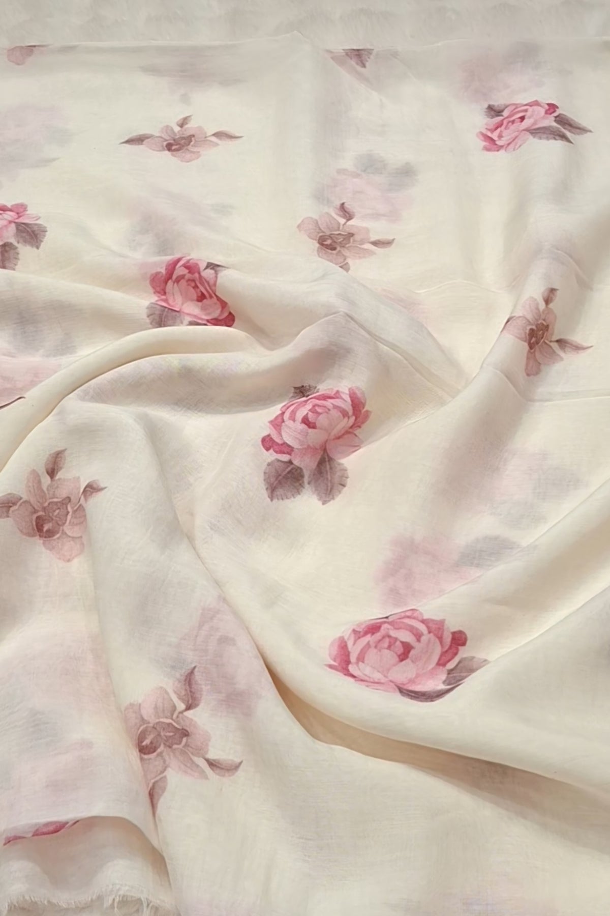 White & Pink -Gul Suit Set Fabric