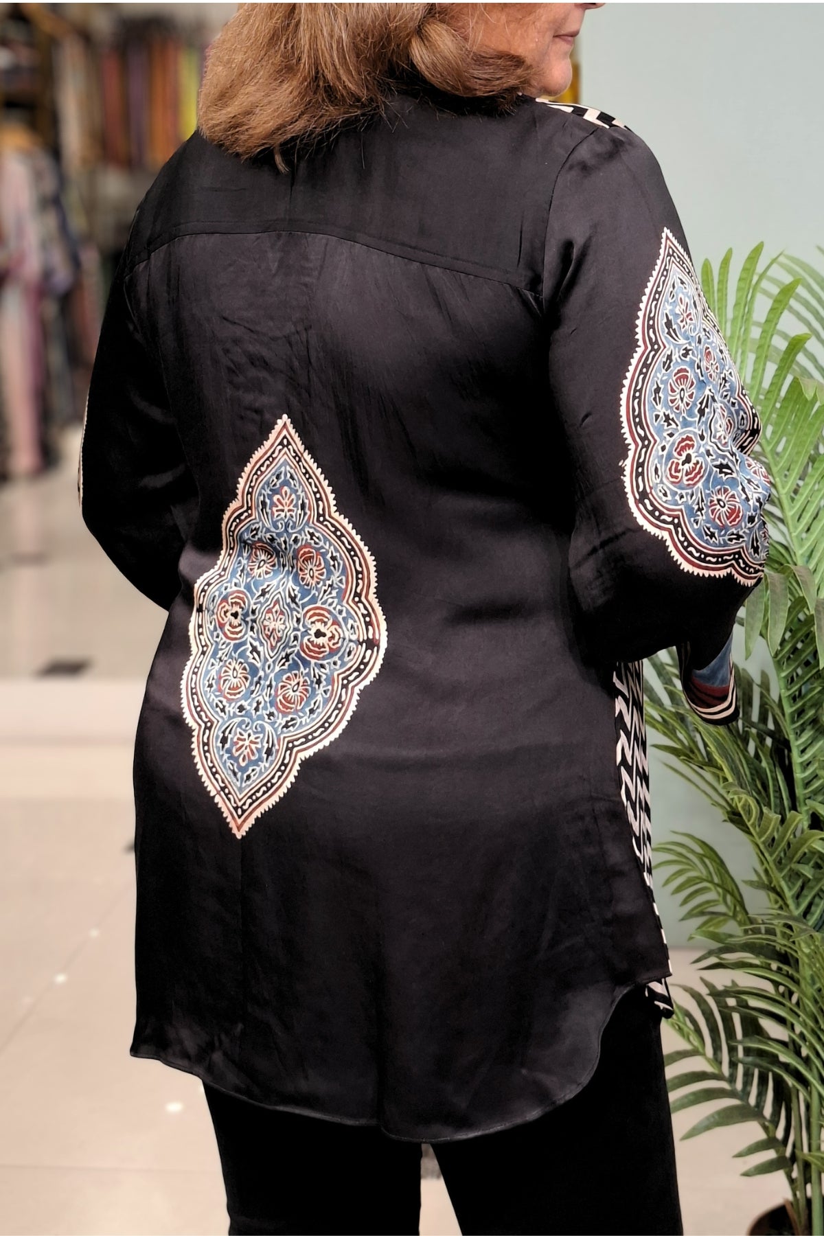 Black Zigzag - Myra Top