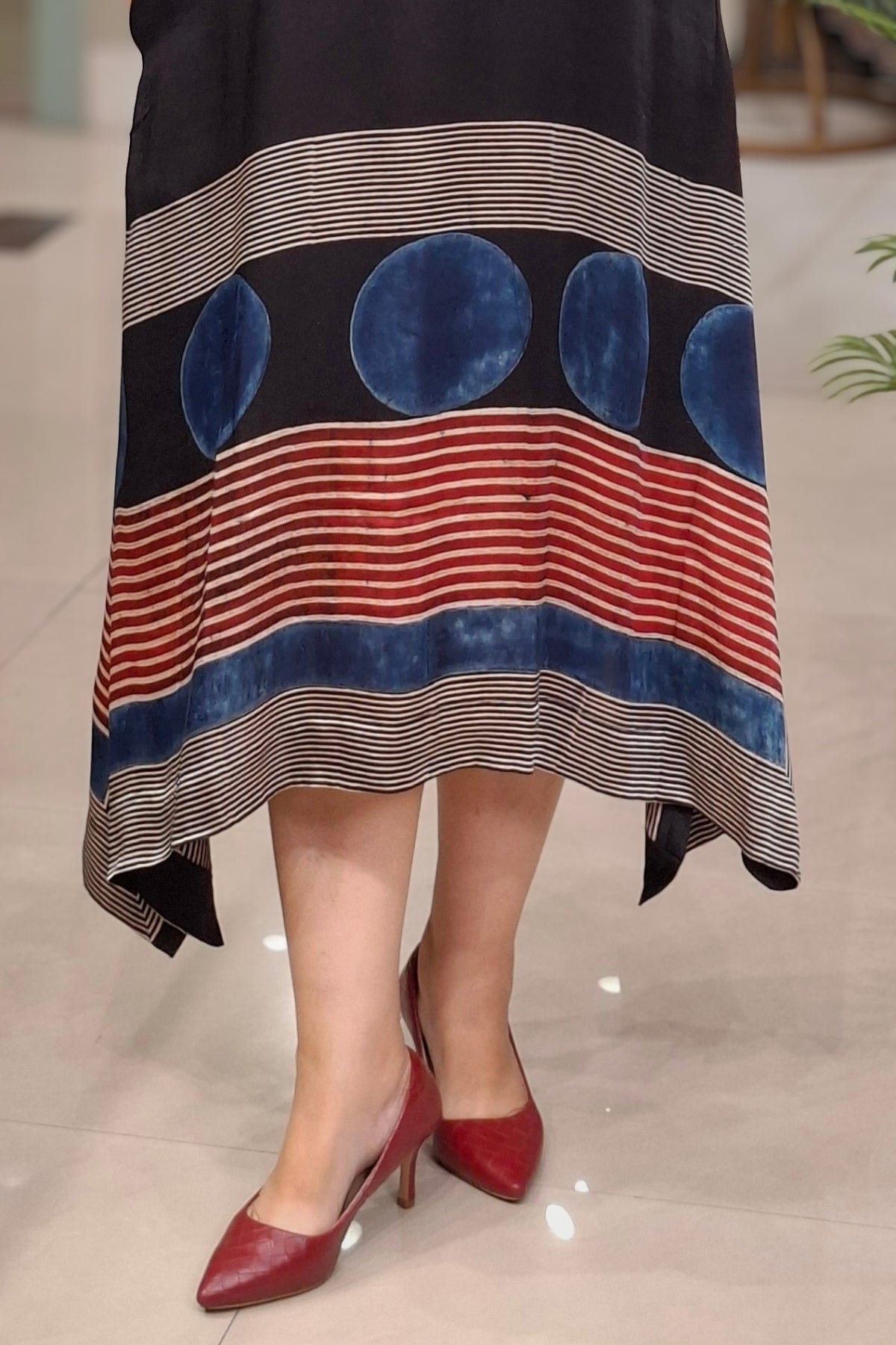 Black - Oorja Kaftan-Dress